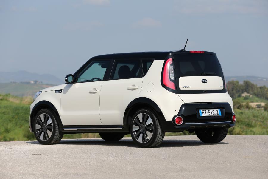  Kia Soul 2014 года  (EU) (фото 26 из 266)